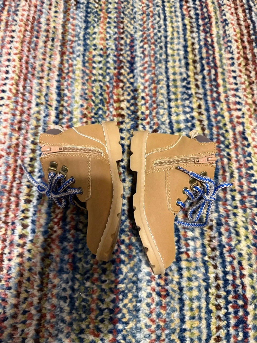 Gymboree Tan Kids Lace-Up Boots with Blue-White Laces